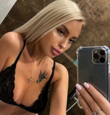 İzmir Escort Bayan Olarak İlk Grup Deneyimim